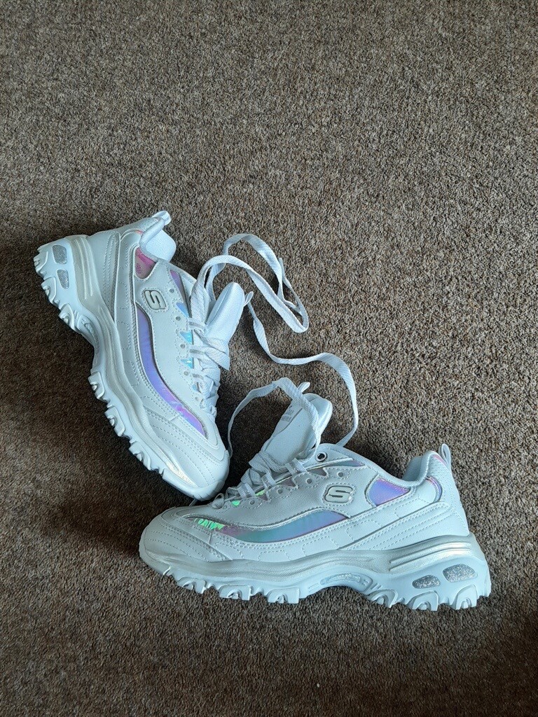 sketchers size3